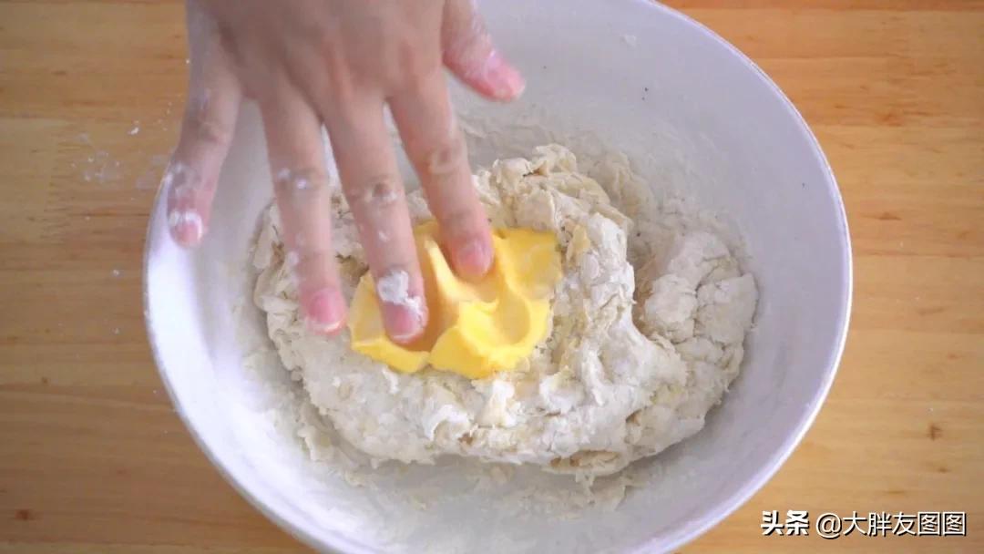 奶油卷怎么做简单又好吃,原味奶油卷做法