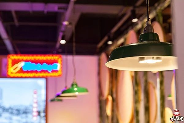 人均只要36元!江巴人火锅热辣呼啦圈上市啦