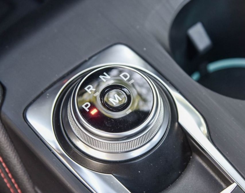 都是1.5t车马力大好还是马力小好,都是1.5t三缸四缸有什么区别