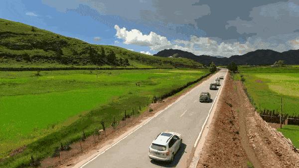 禁闭了半年多的“中国66号公路”，终于在6月开放！没去过不好意思称老司机