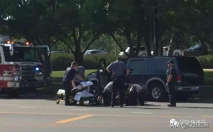 警察开枪误伤怎么判,警察开枪误伤群众警察怎么办