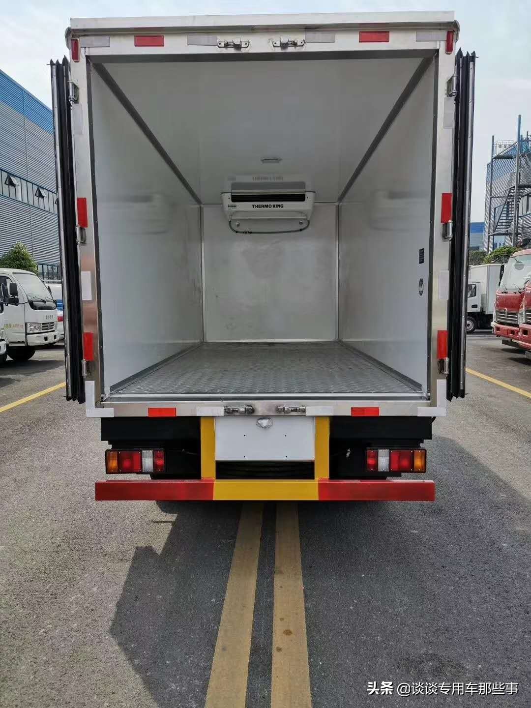 江铃顺达4.2米冷藏车报价及图片,江铃顺达宽体4米蓝牌冷藏车