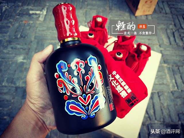 52度吴家马勺脸谱酒评价,马勺脸谱酒胖福评测