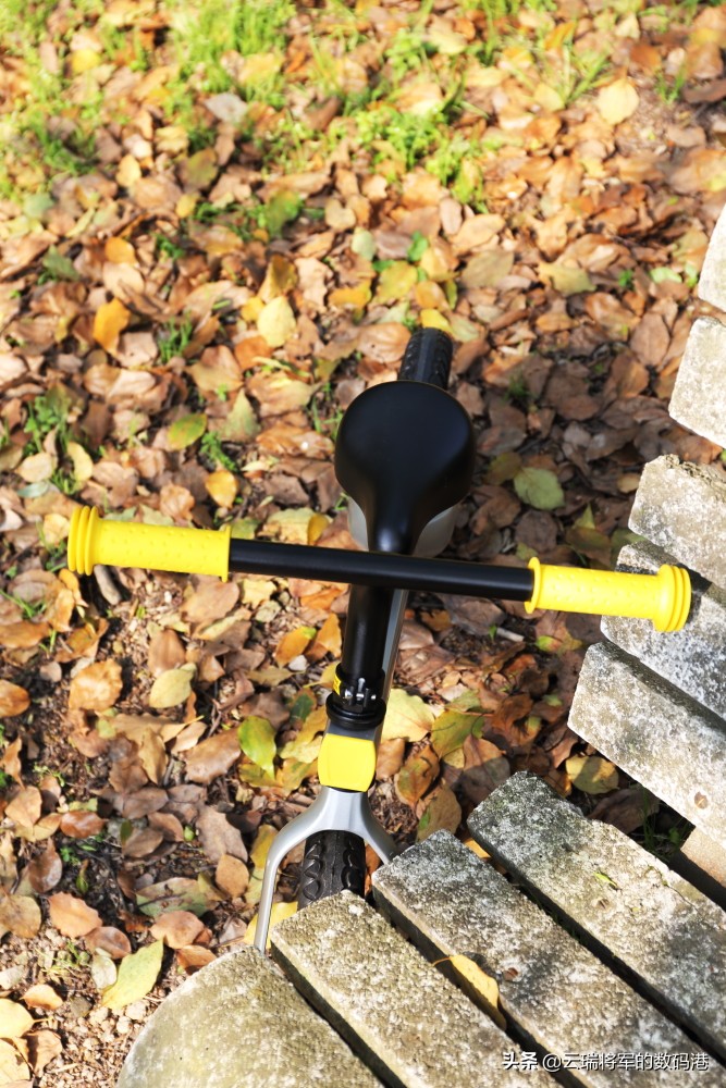 儿童1-3岁滑步车测评,宝宝平衡滑步车训练