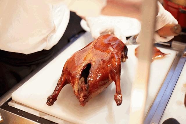 坐拥500万英镑艺术品!自助晚餐云集4家餐厅精华菜!