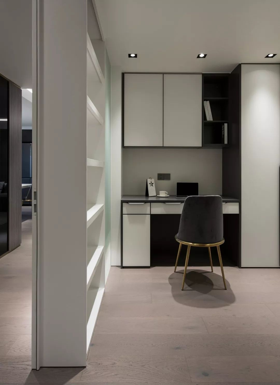 轻奢惬意舒展空间设计,141平新中式禅意设计