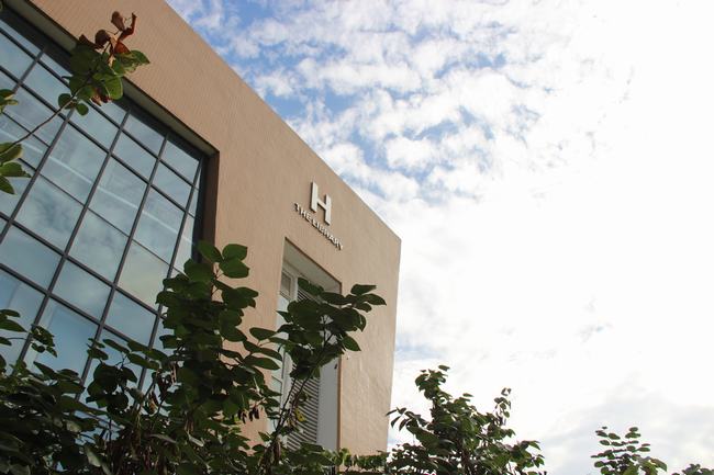 郑州经开区外国语中学鸟瞰图,郑州外国语初中航拍