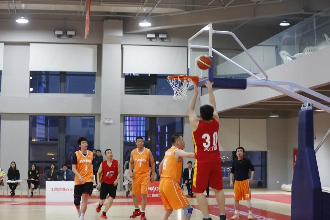 疫情防控常态化紫外线消毒灯,疫情防控移动紫外线灯