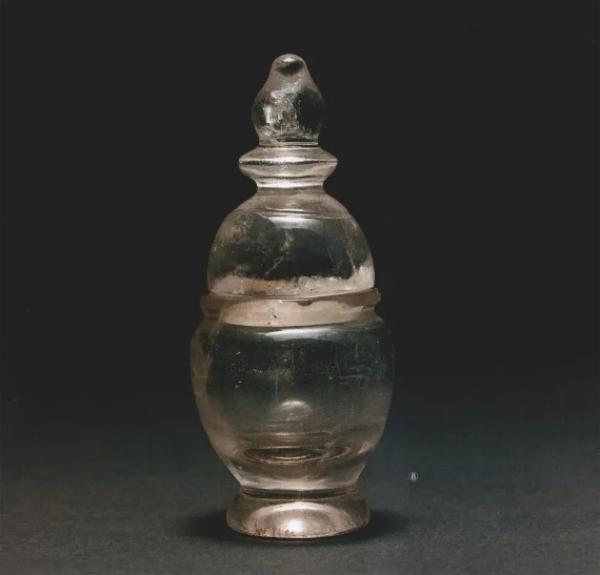 无瑕胜玉美至洁过冰清的意思,无瑕胜玉美至洁过冰清