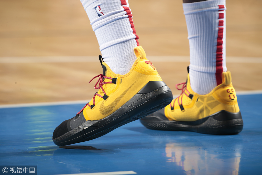 韦德的最新战靴,盘点nba上脚球鞋欧文