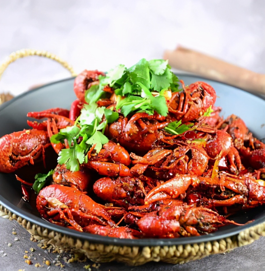 小龙虾怎么炒肉质更紧实,用香辣小龙虾调料炒小龙虾的做法