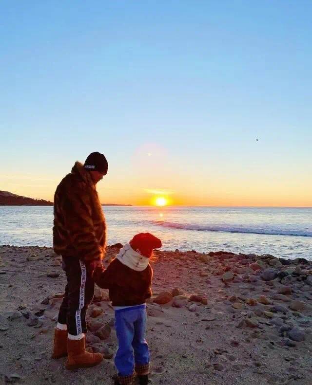 陈冠希女儿秦舒培近照,陈冠希秦舒培华谊老总