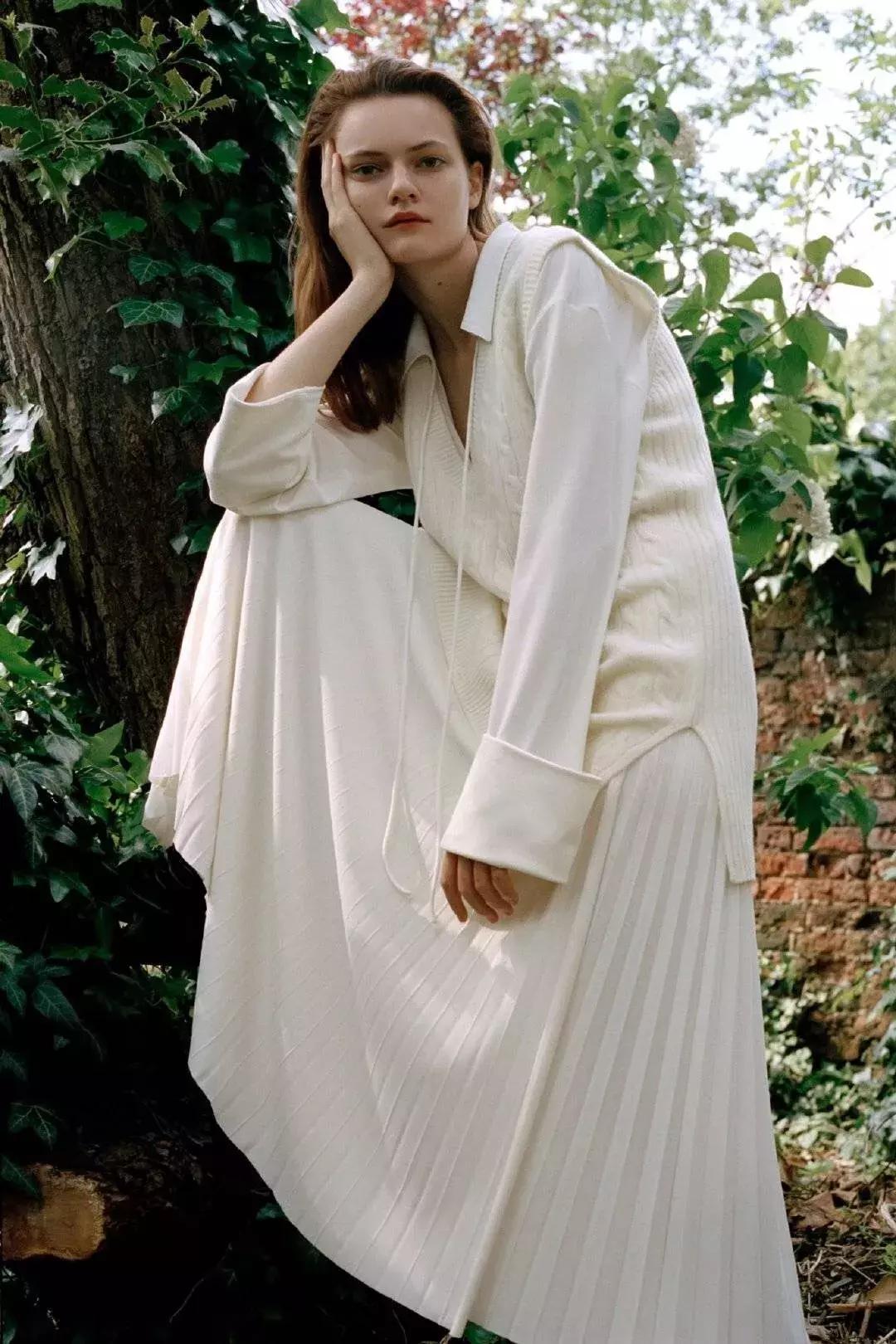 方领连衣裙冬天怎么穿,冬天也能穿的裙子