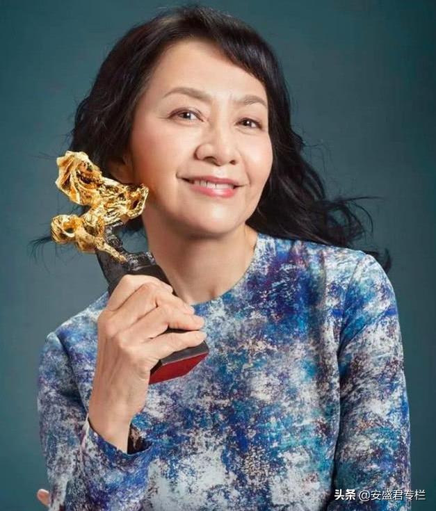 嘉雯以前的照片,嘉雯以前的视频