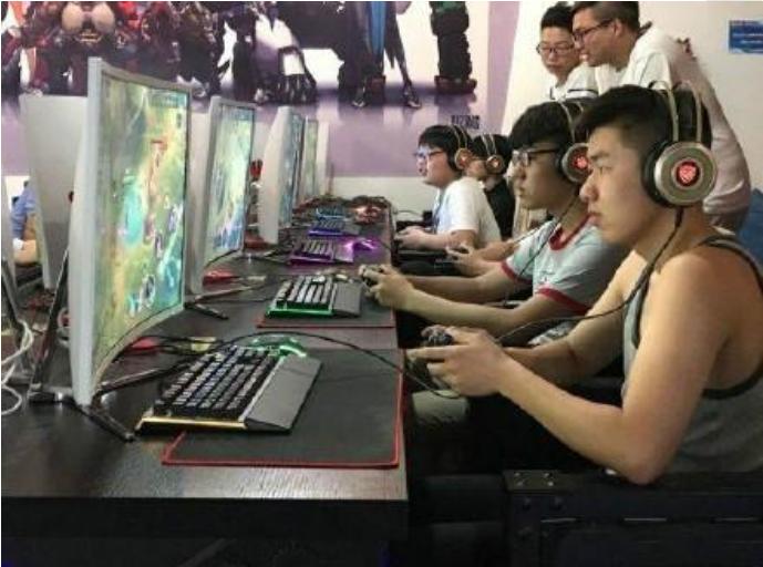 曾经爆火的网吧网管,曾经火爆网吧的网吧特权