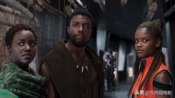《黑豹》真实存在的瓦坎达，绽放黑的光泽，不自由，毋宁死