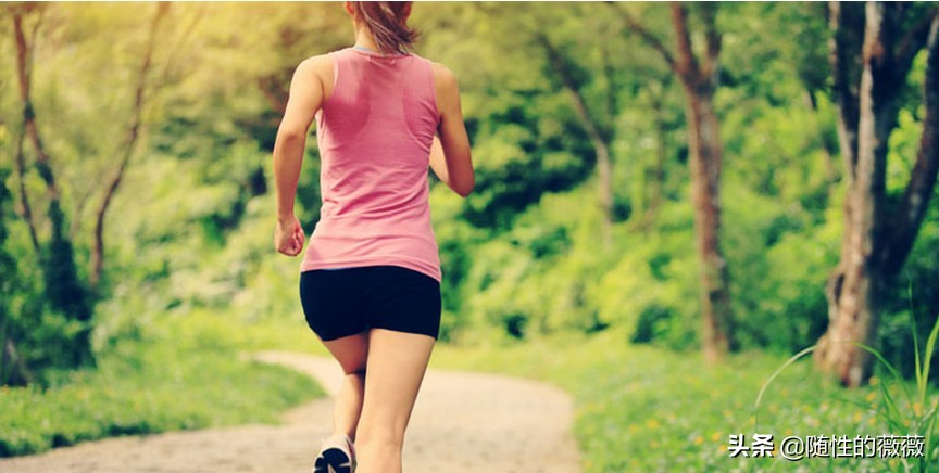 跑步和跳绳瘦腿和臀部吗,跑步跳绳哪种最锻炼身体
