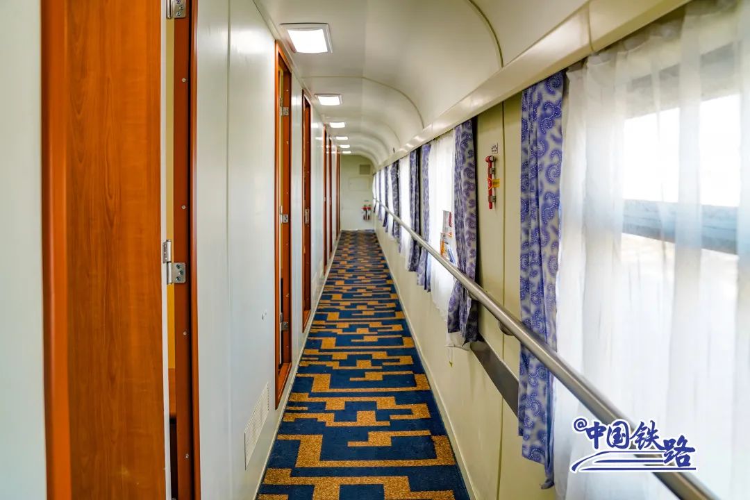 双层火车卧铺大床房西藏,双层火车卧铺大床房过夜