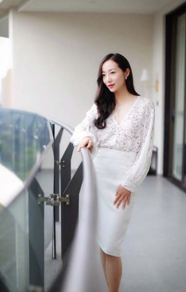 别人模仿刘敏涛,韩雪模仿