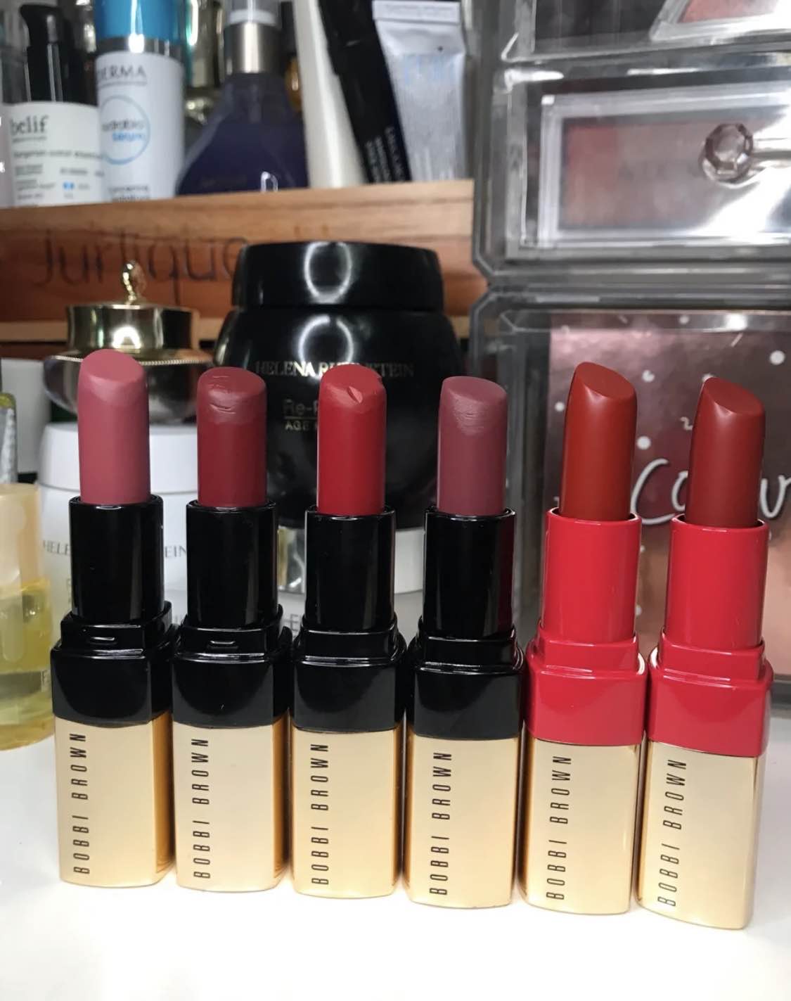 芭比波朗唇膏黑管,芭比波朗奢金唇膏莹亮和哑光区别