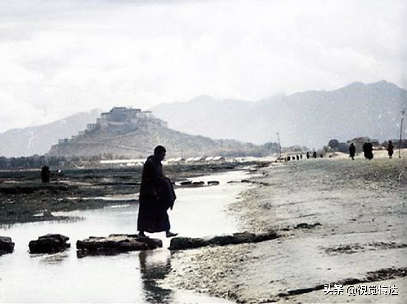 18张令人叹为观止的彩色老照片,令人震撼的65年前西藏高清彩照