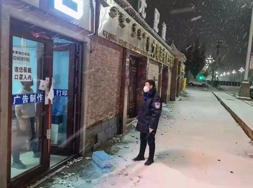 让*党**旗在抗疫一线高高飘扬让*徽警**在抗疫一线熠熠闪光——内蒙古阿拉善盟两级法院司法警察抗疫纪实