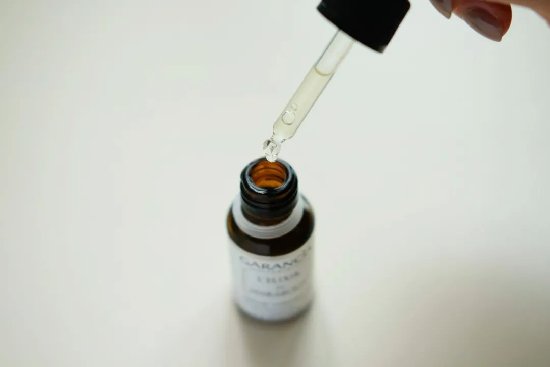 十款值得买的敏感肌药妆,油皮敏感肌药妆推荐