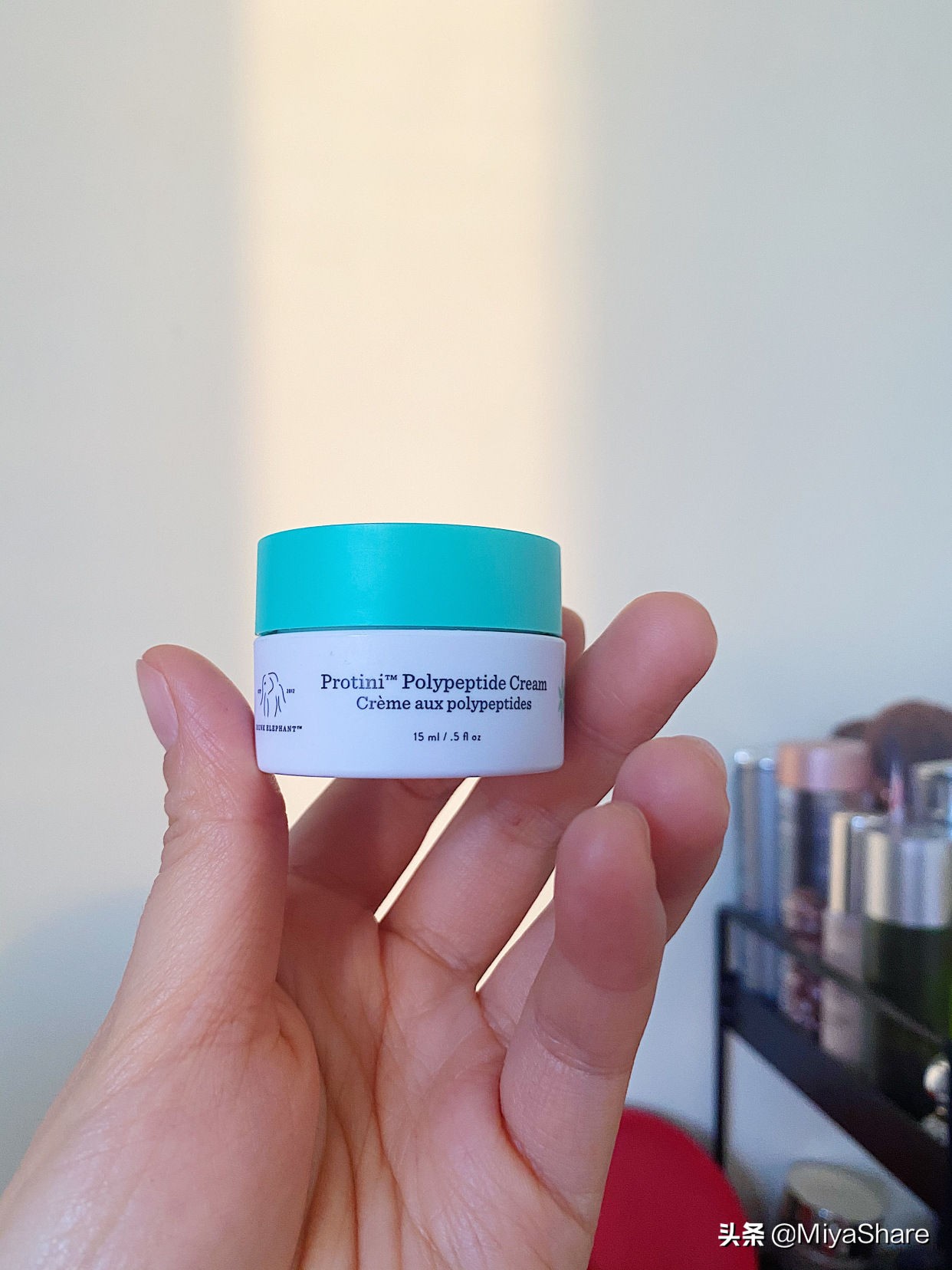 面霜推荐秋冬干皮雅诗兰黛,雅诗兰黛智妍面霜哪一款最好用