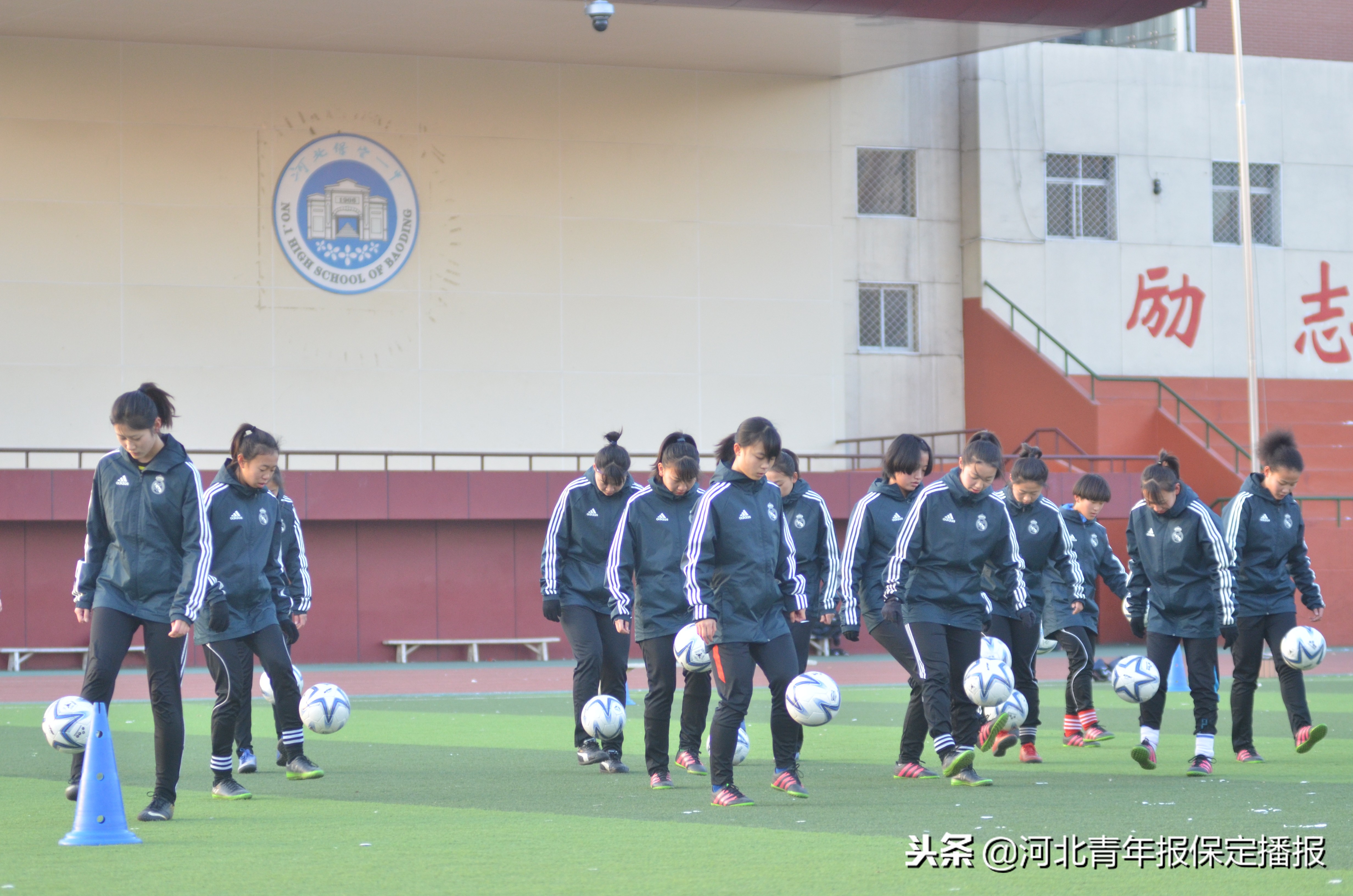 保定最厉害的足球队,保定足球创历史