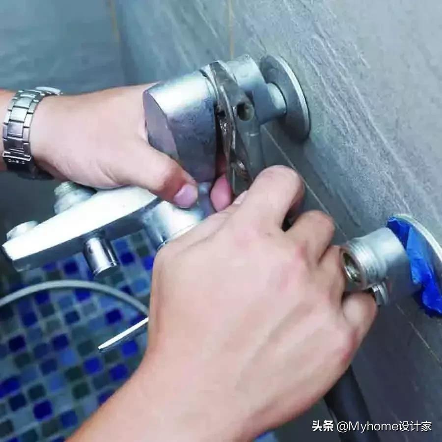 水龙头中段漏水维修方法,水龙头漏水紧急处理