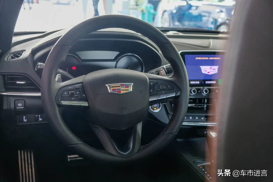 豪华b级车哪个最值得买,30万值得购买的豪华b级车