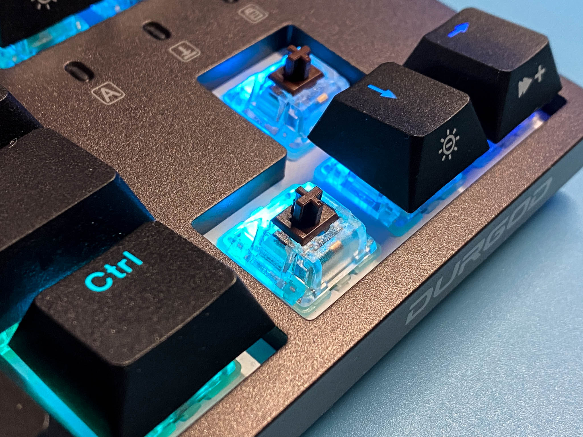 杜伽茶轴键盘,红轴还是茶轴打字快