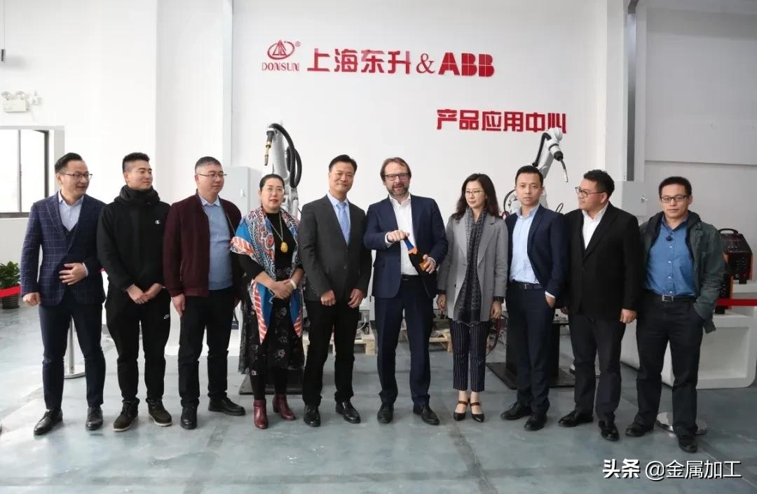 东升焊接机器人,abb机器人产品