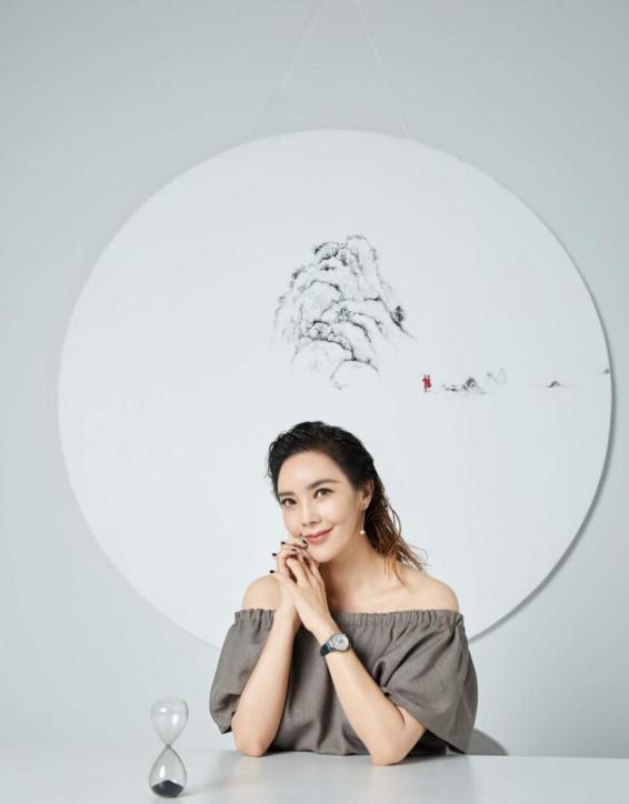 明星推荐的防晒喷雾哪个有用,明星推荐防晒喷雾美白