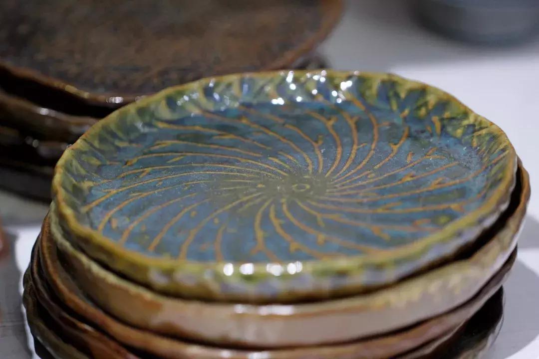 景德镇陶瓷入门怎样选择,景德镇怎么选瓷器