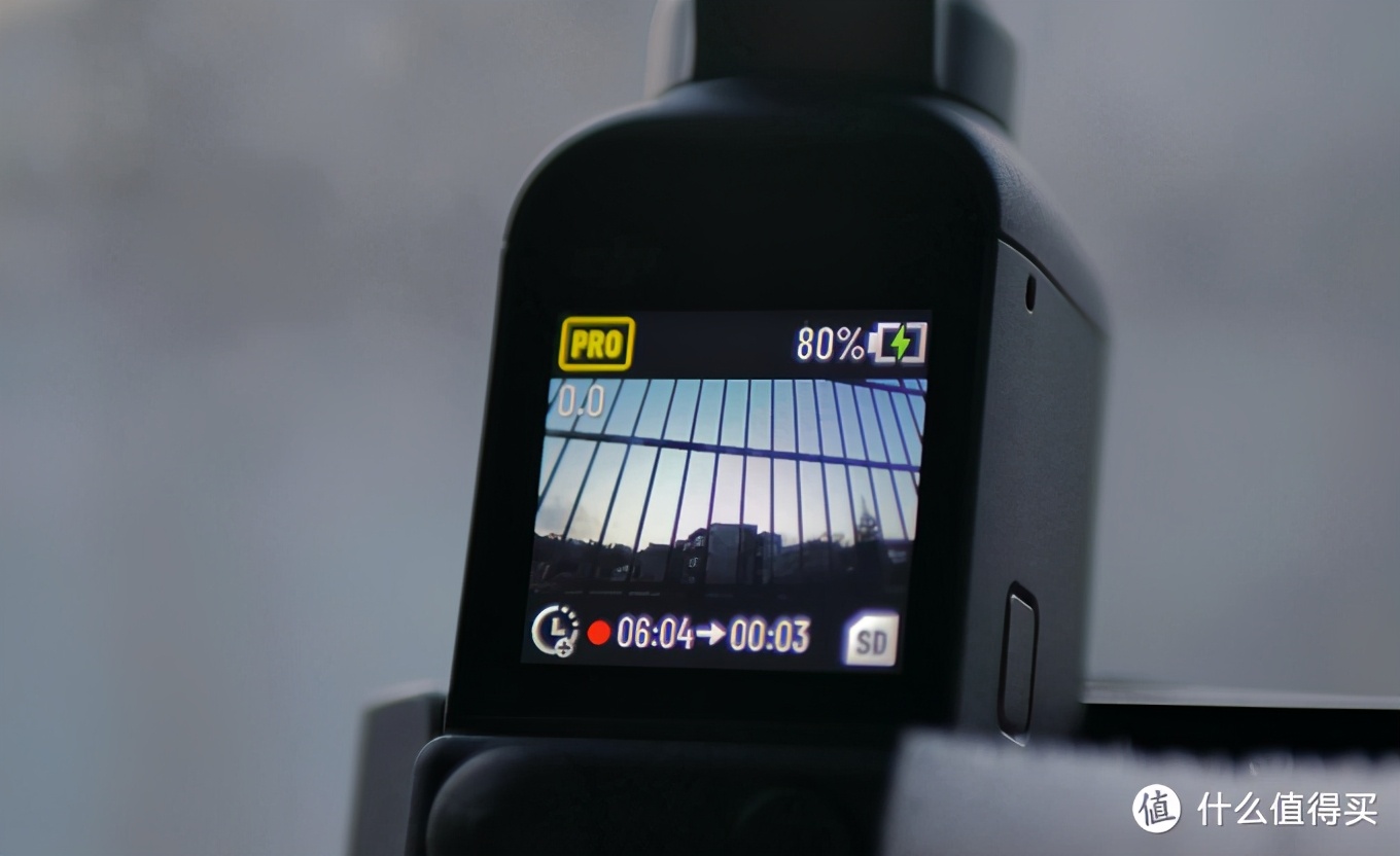 口袋型云台相机推荐,小白适合用云台相机还是运动相机