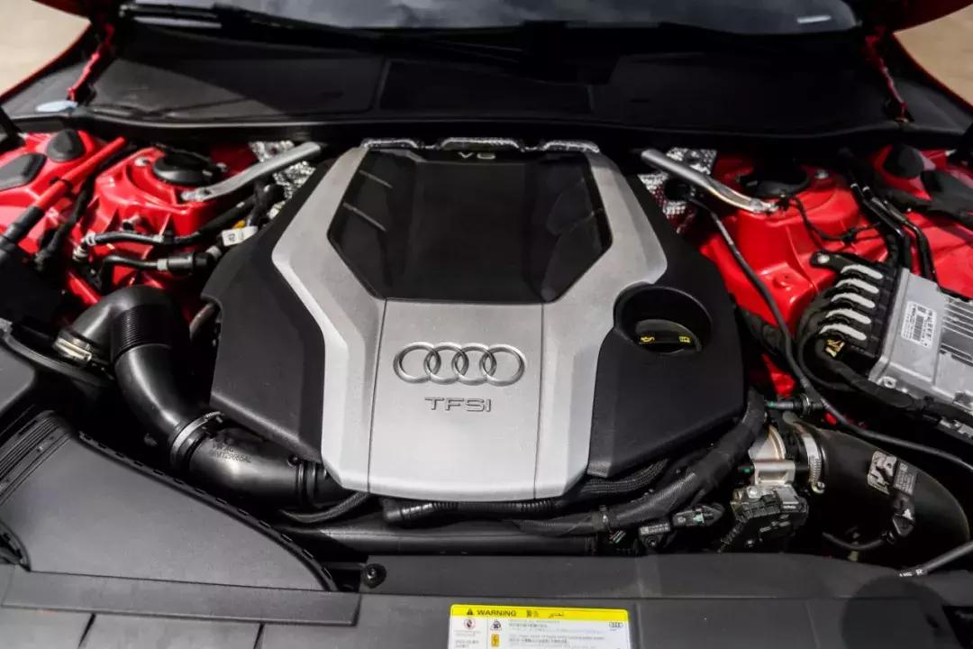 严绍健奔驰成名之作,全新奥迪a7测评视频