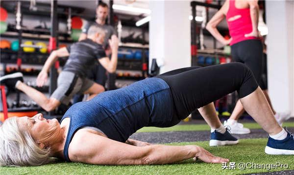 臀部大腿脚抽筋最快的解决方法,臀抽筋了怎么快速缓解