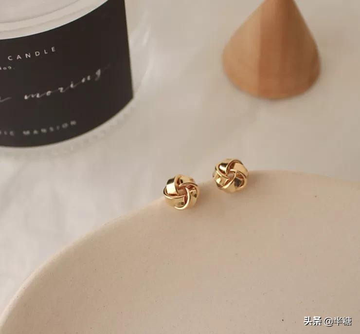 项链耳环戒指轻奢小众高级感正品,首饰小众项链耳环戒指