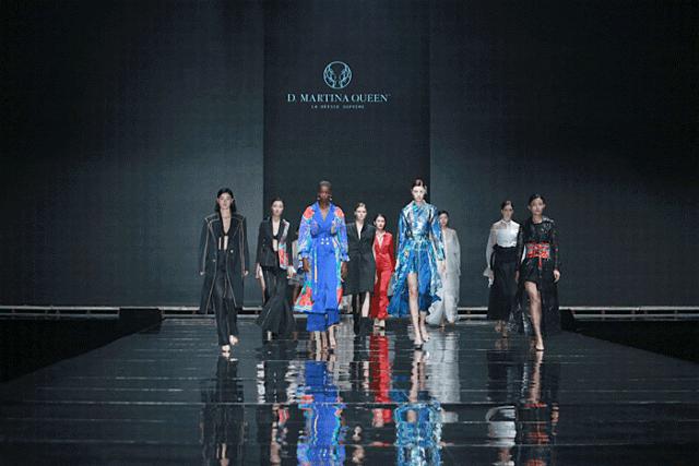 超百图再现2018年服装圈内那三十道靓丽风景……