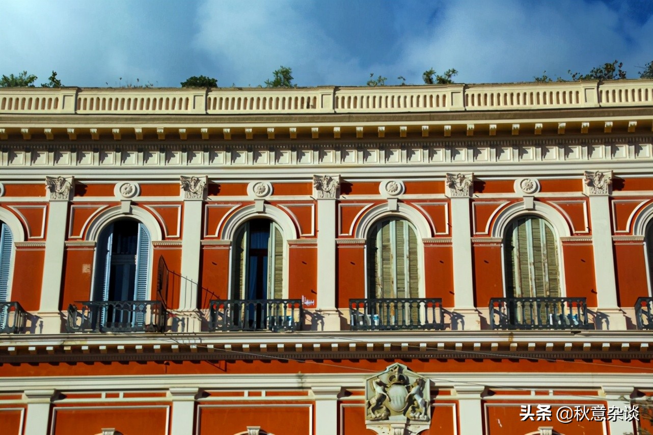 披萨的故乡，橄榄爱好者的喜悦之地，意大利那不勒斯的历史和美食