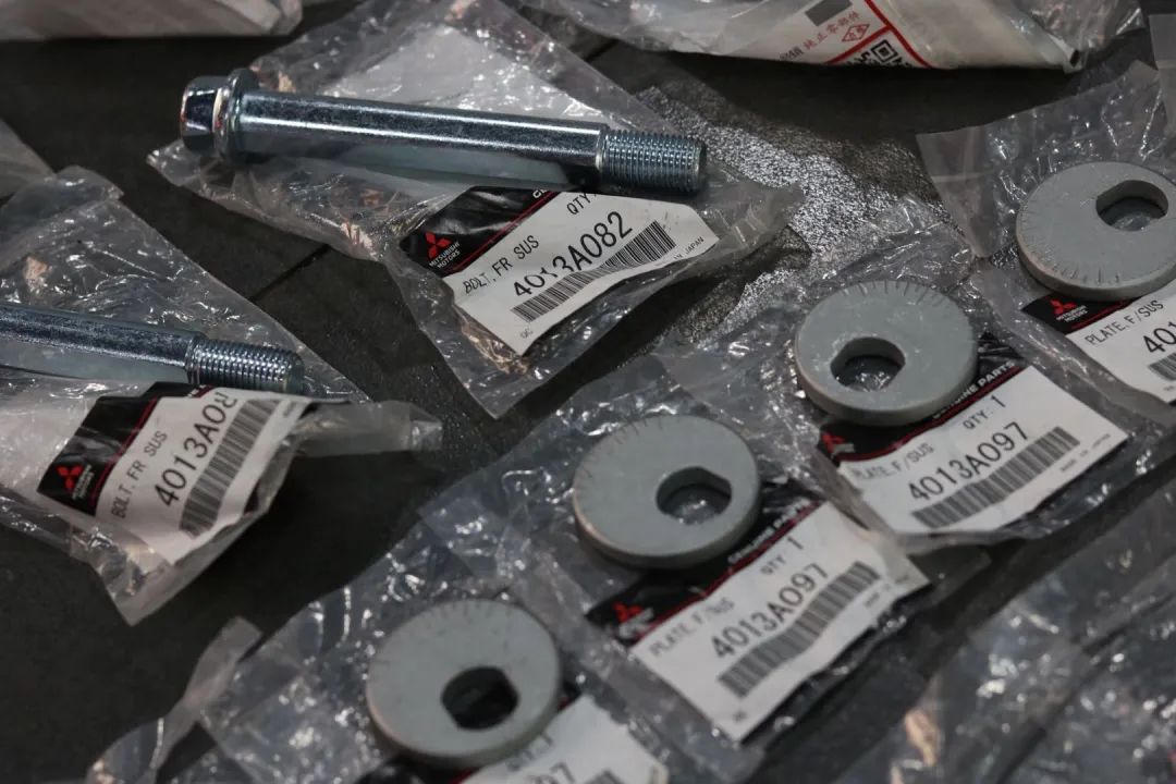 老车翻新修复三菱帕杰罗v97,帕杰罗v97整车整备翻新长视频