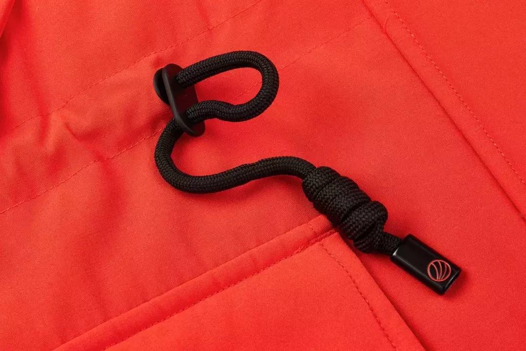 波司登2022新款羽绒服试穿,波司登实测