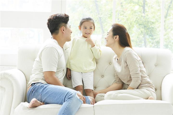 当年早恋现在怎么样了,十年前早恋和现在早恋