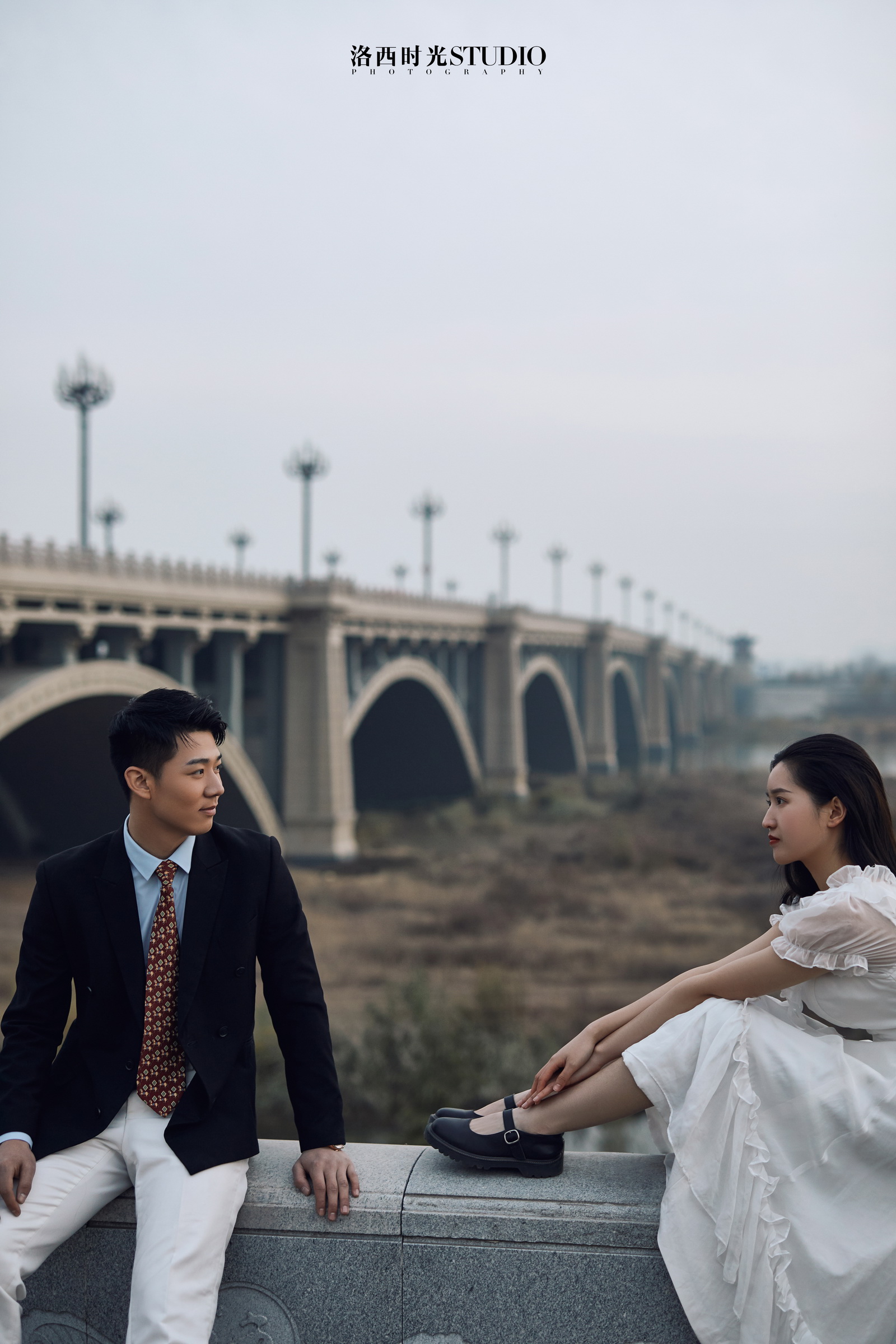 洛阳2019年10月17日婚纱摄影,创意婚纱照拍摄洛阳
