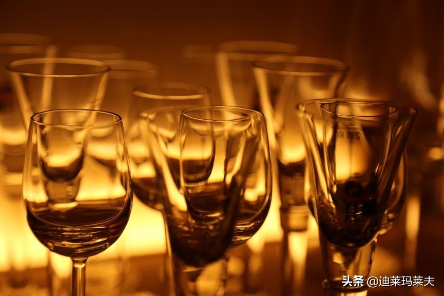 奥地利入境需要注意什么,入境西班牙禁止携带的物品