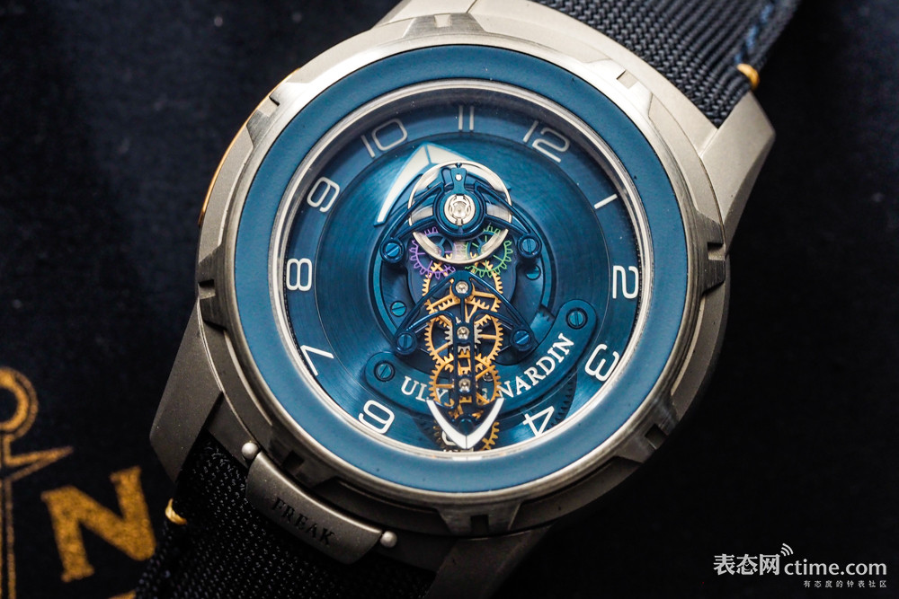 从日常佩戴感受到详尽技术分析,告诉你关于FreakX的一切。