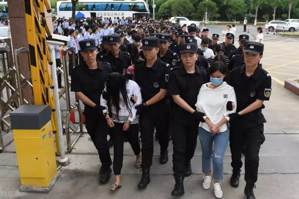 被骗的钱诈骗分子还回来算违法吗,被骗金额说多了构成犯罪吗