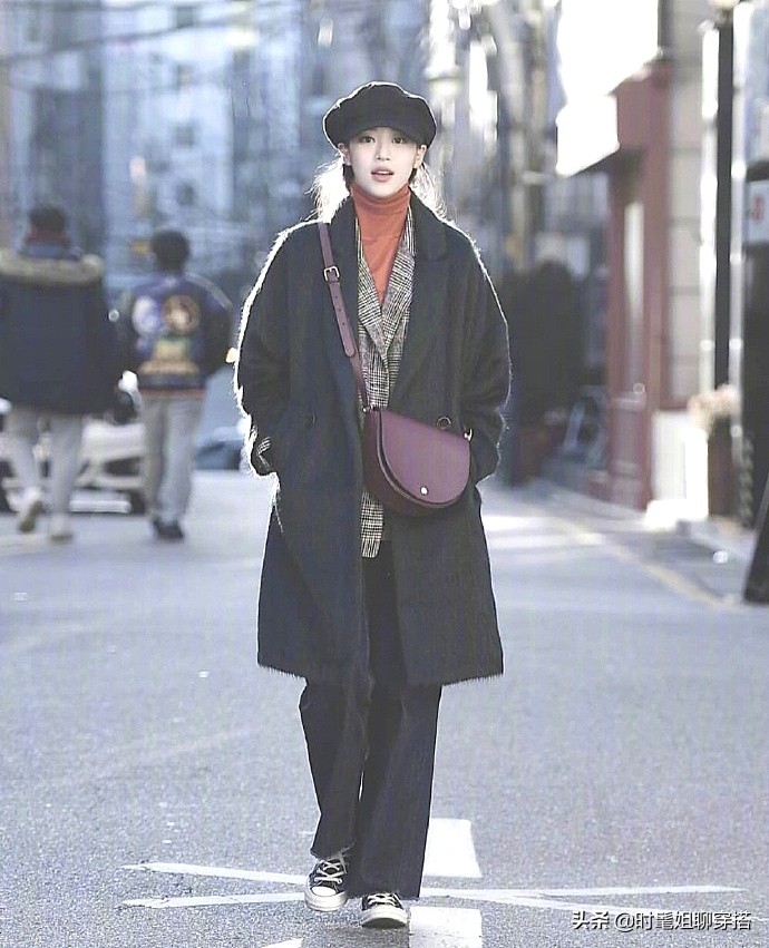 韩国特色服装街拍穿搭,韩国穿搭高级感街拍