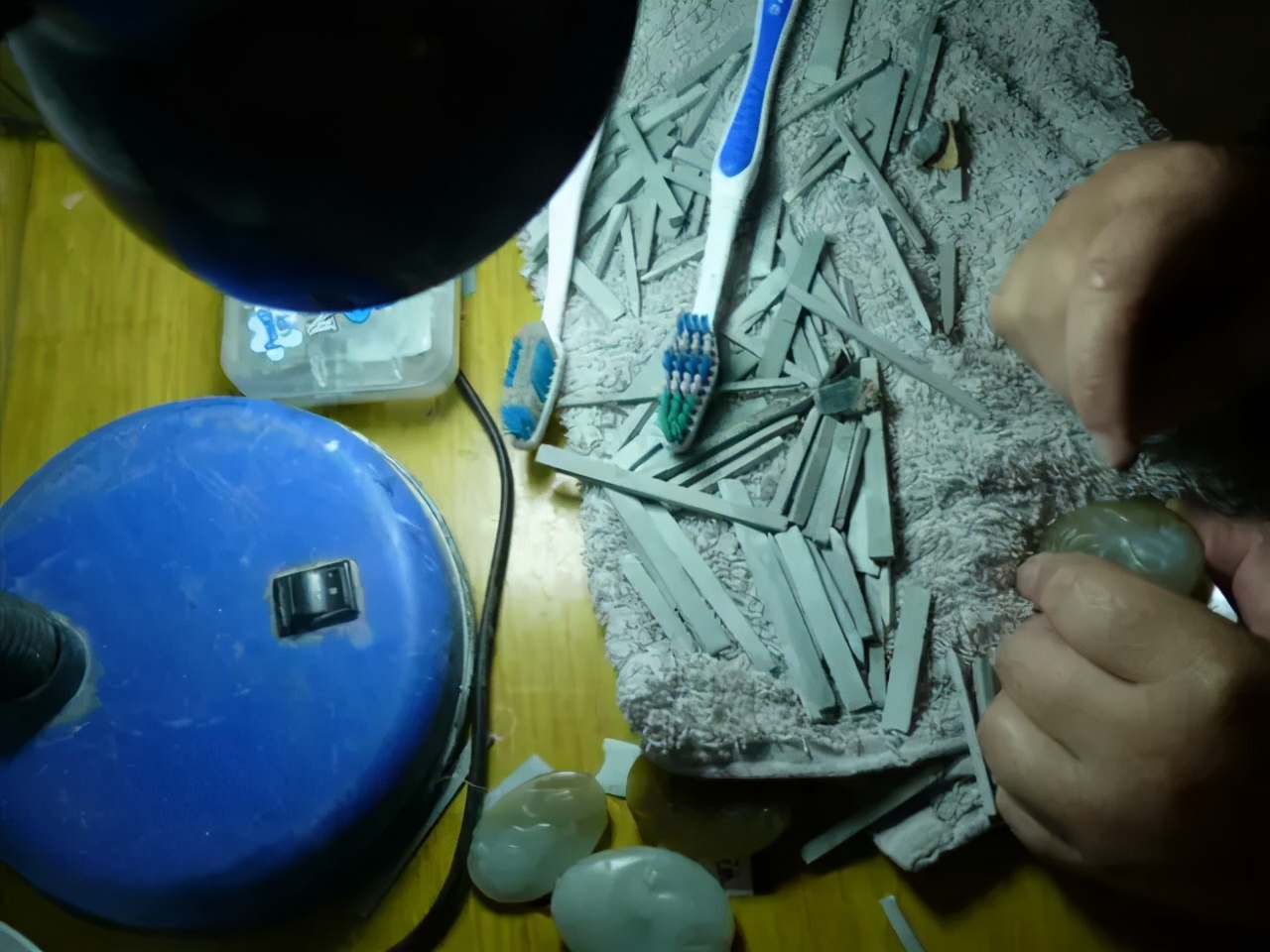 玉石抛光的方法与技巧,玉石土办法抛光